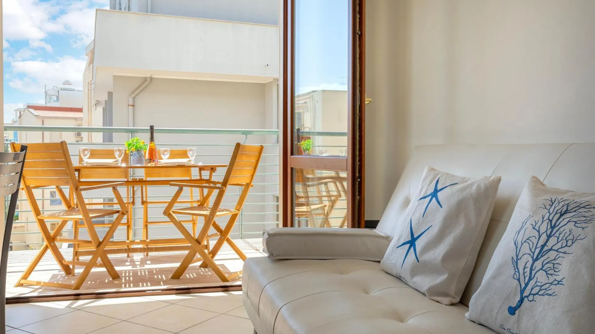 Апартаменты Seaview - Appartamento Fronte Mare Альгеро