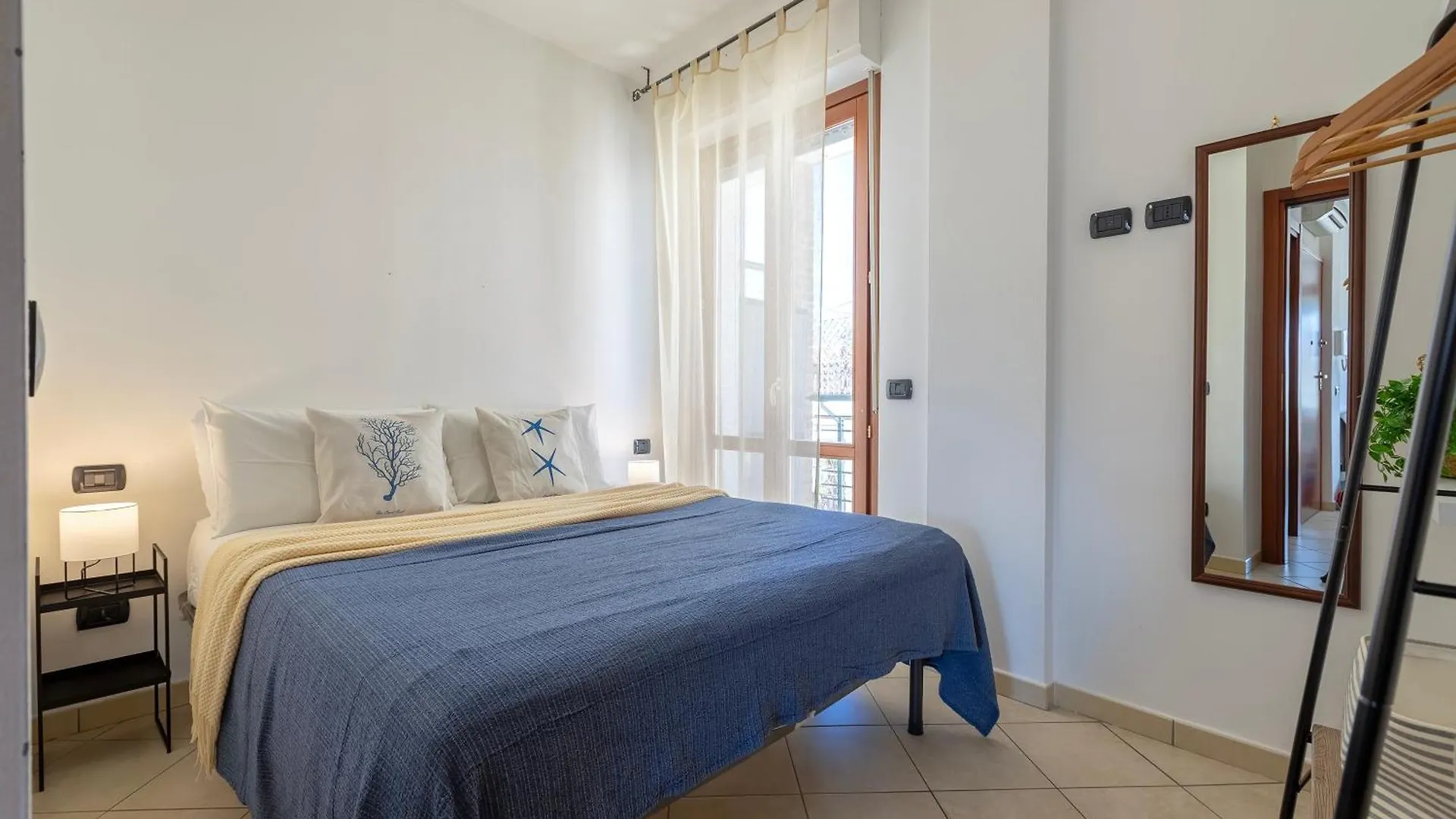 Seaview - Appartamento Fronte Mare Альгеро 0*,